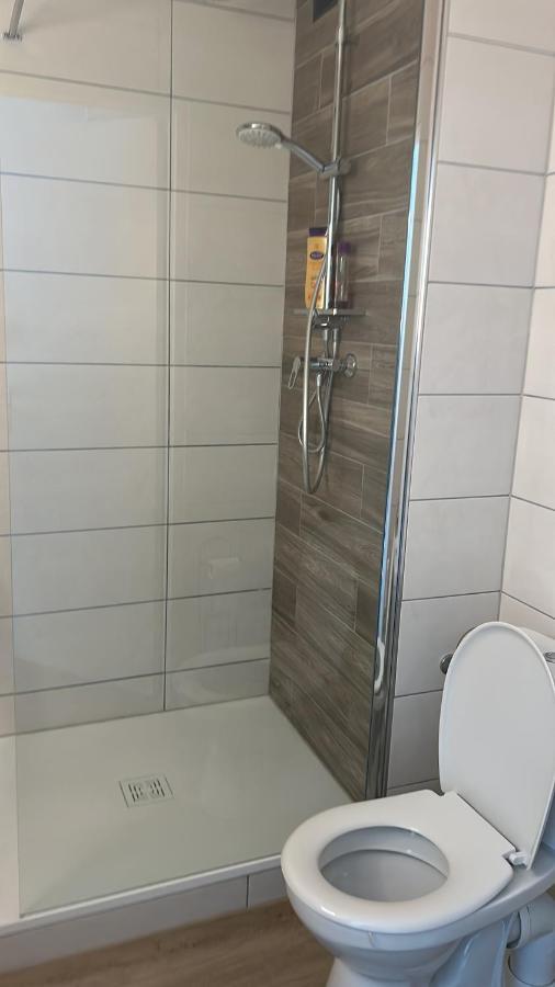 Studio T A 5Mn Euro Airport Avec Terrasse Saint-Louis  Buitenkant foto